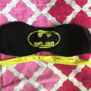 ⚡️Batman reversible bikini top⚡️